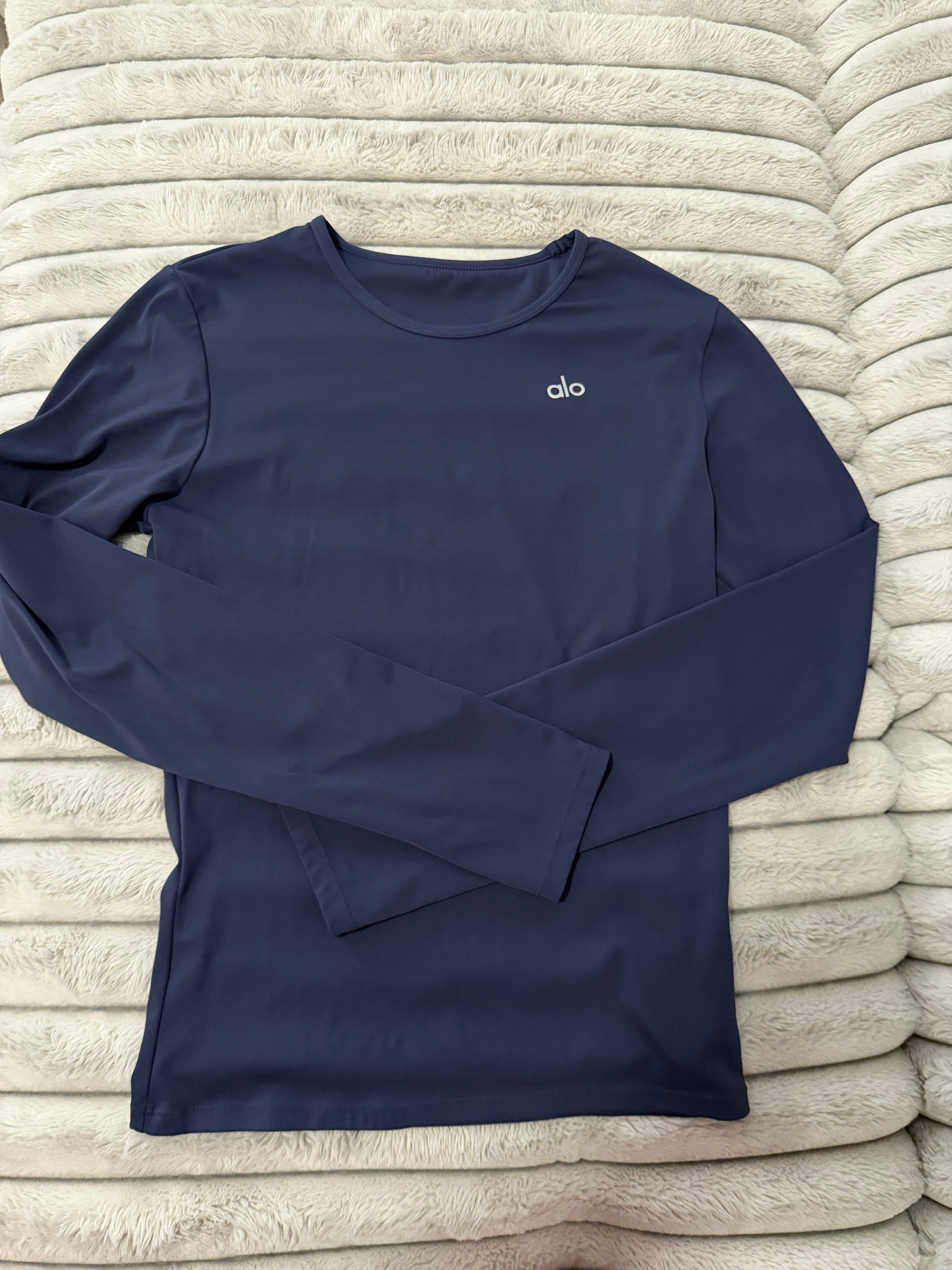 Alo Long Sleeve